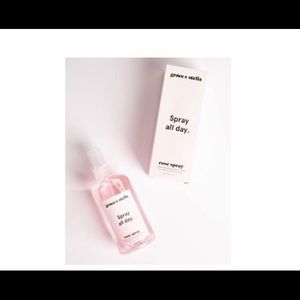 Rose facial spray
